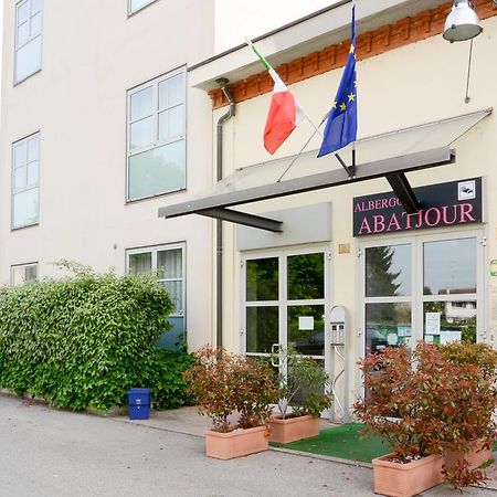 Albergo Meuble Abatjour Mantova Bagian luar foto