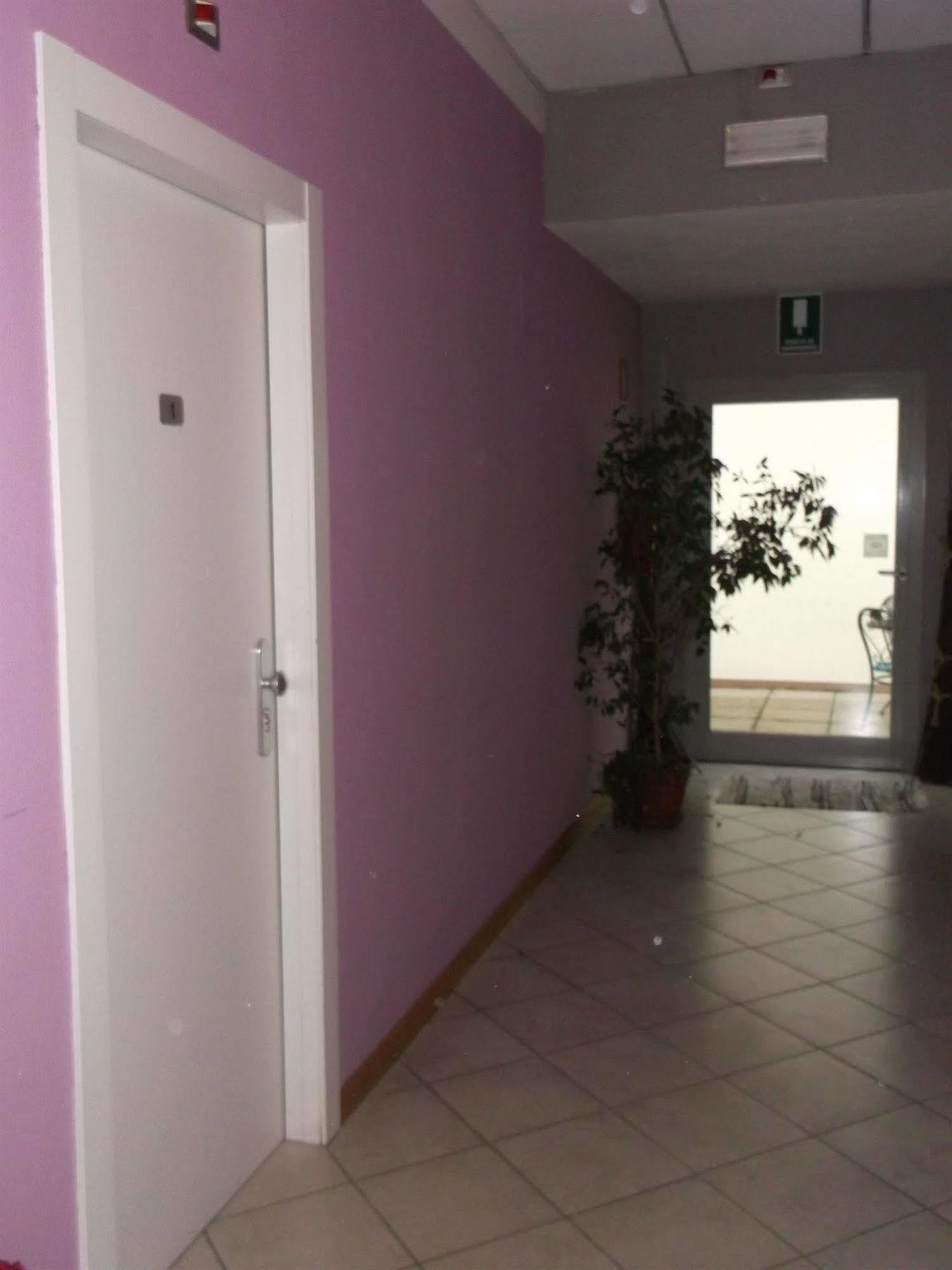 Albergo Meuble Abatjour Mantova Bagian luar foto